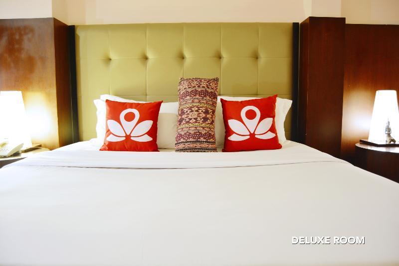 W Home Cikatomas Jakarta Exterior photo
